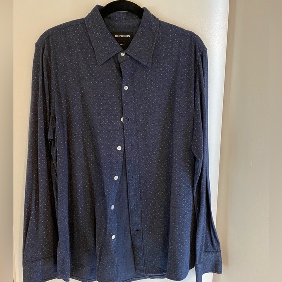 Bonobos Other - NWOT-Bonobos men’s jersey everyday shirt. Blue with pink dots. Large slim fit.
